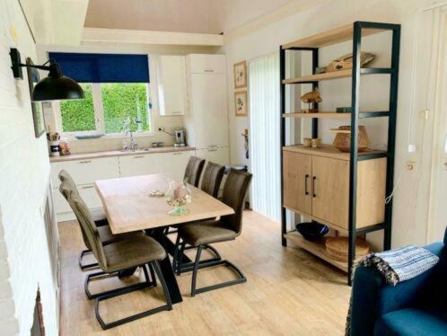 Park Schoneveld, Zeester 24 Holiday home